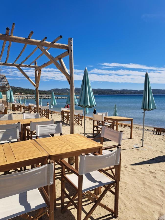 Location Vacance Vue Mer 4 A 6 Personnes Cavalaire-sur-Mer Exteriör bild