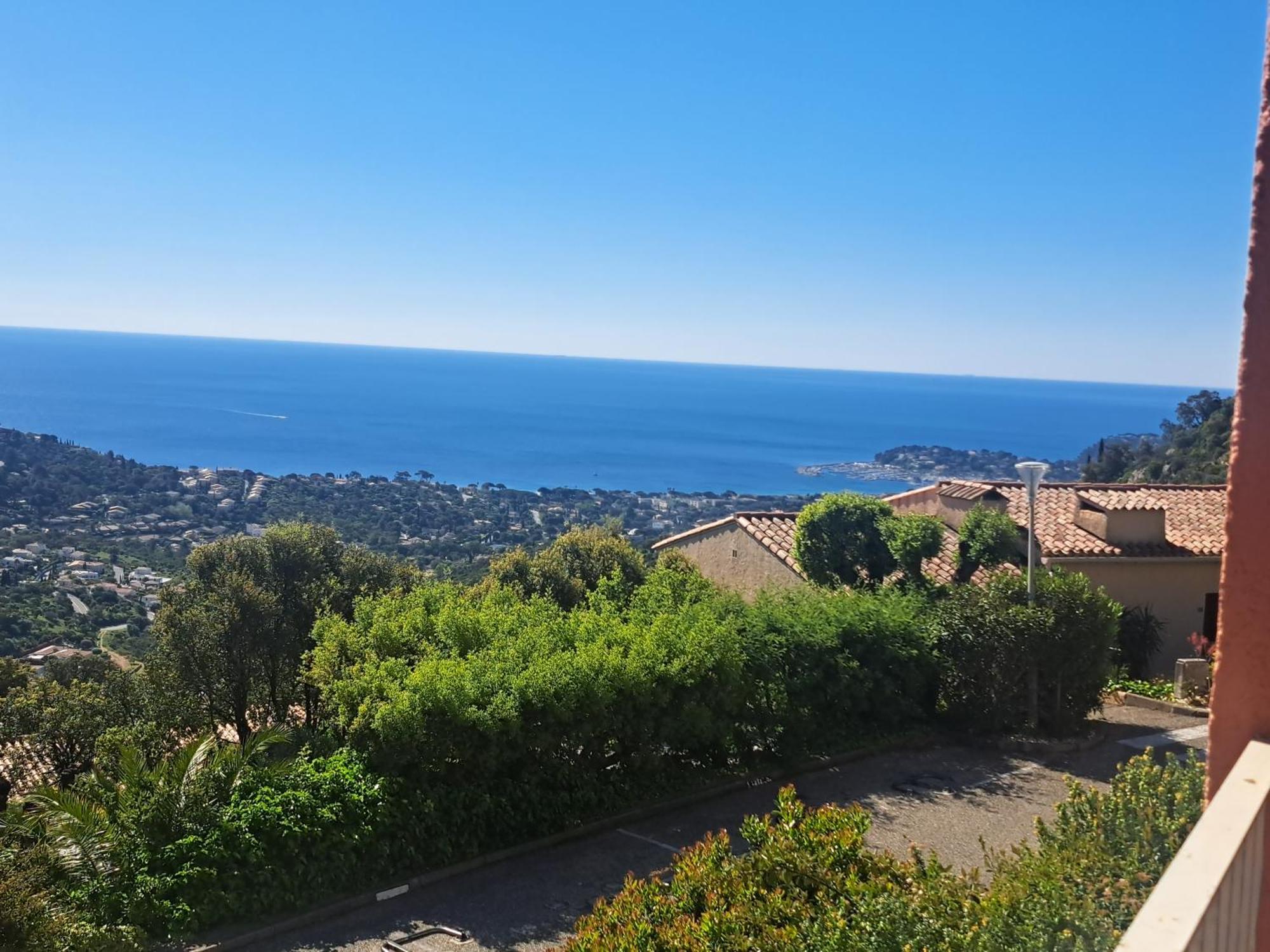 Location Vacance Vue Mer 4 A 6 Personnes Cavalaire-sur-Mer Exteriör bild